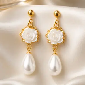 Rosa Bianca Earrings