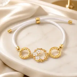Orlina Pearl Bloom Bracelet